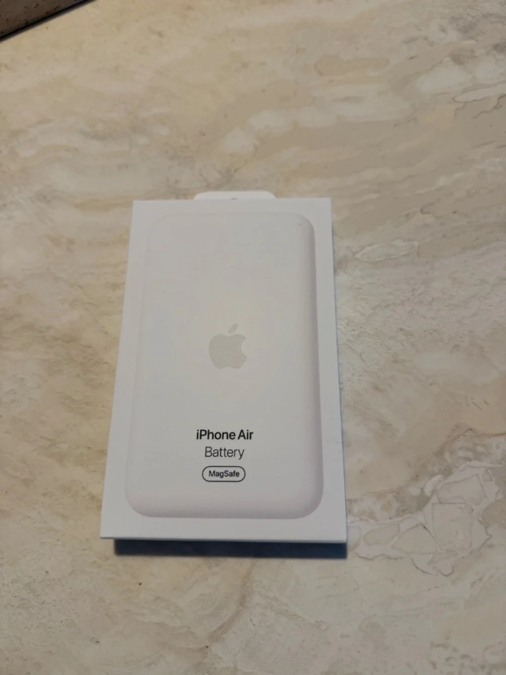 NEW Apple iPhone Air MagSafe Battery - New in box, White, 2 units available